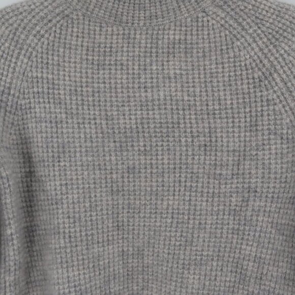 Banana Republic Women's Gray Mock Neck Sweater Size XS - Picture 4 of 5
